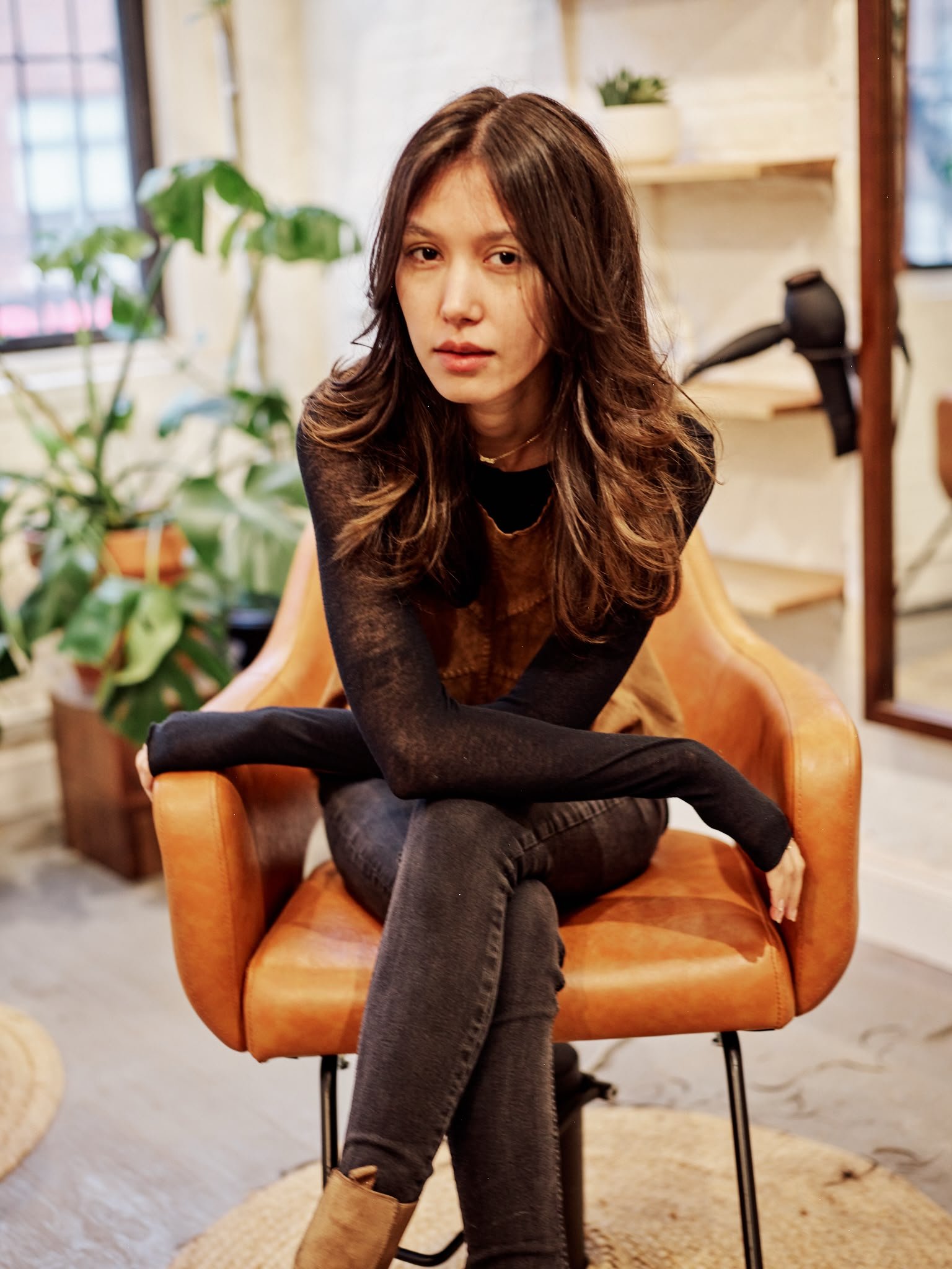 Voluminous waves blowout style at Williamsburg Blow Bar