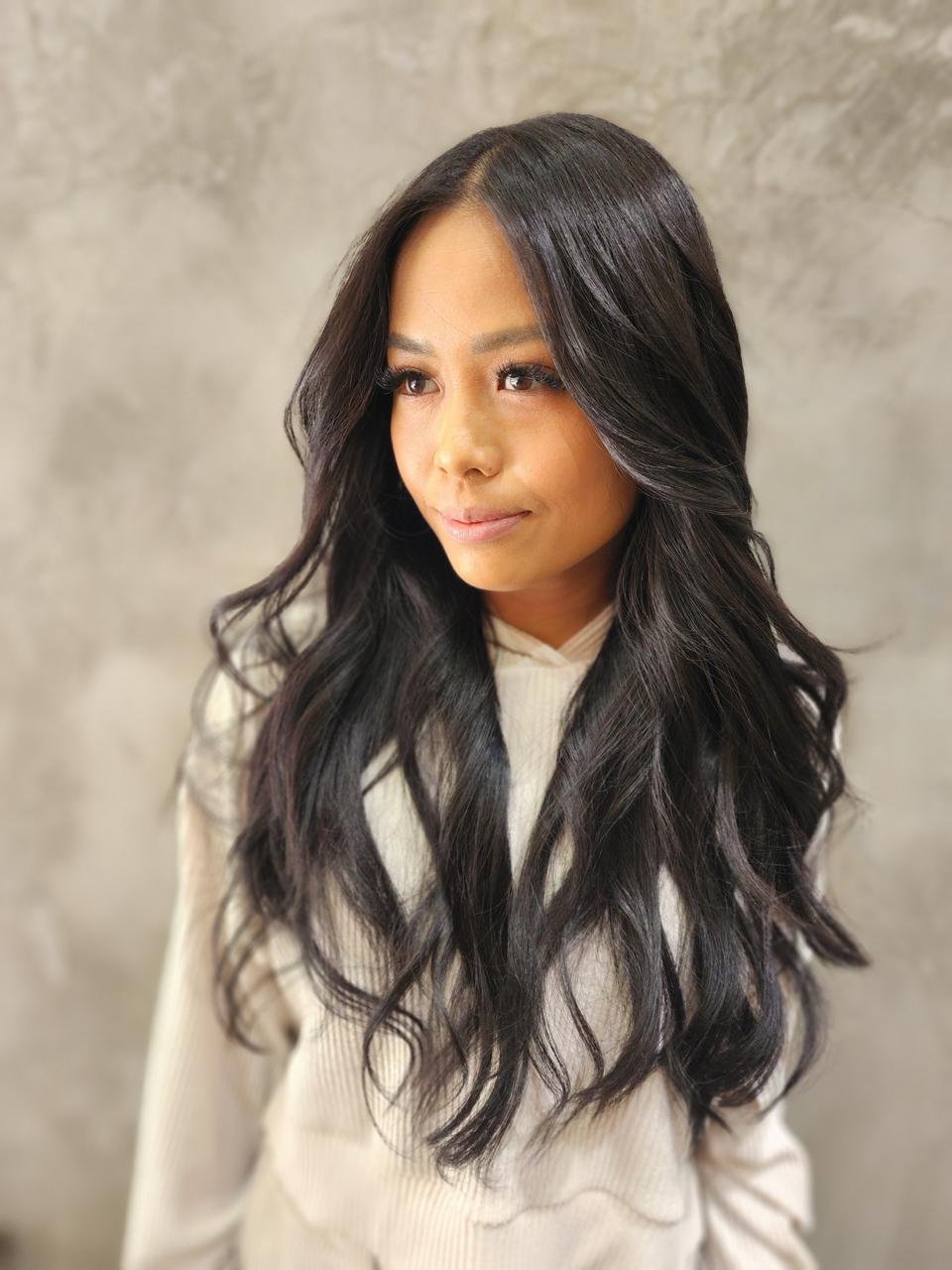 Bridal beach waves styling at Williamsburg Blow Bar, Brooklyn